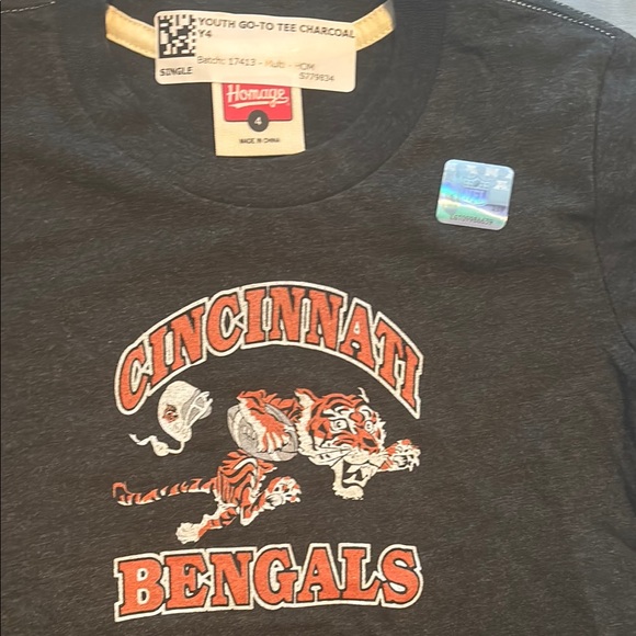 HOMAGE Black Short Sleeve Tee Cincinnati Bengals - Picture 2 of 3